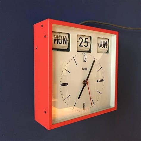 Vintage Flip Calendar Clock for sale 